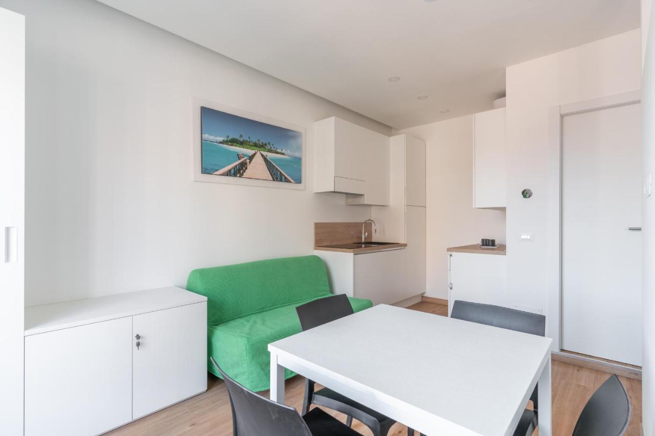 Cimiano Suite 21, New Apartment Милан Экстерьер фото