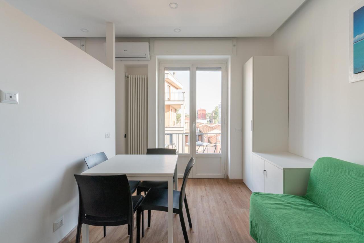 Cimiano Suite 21, New Apartment Милан Экстерьер фото