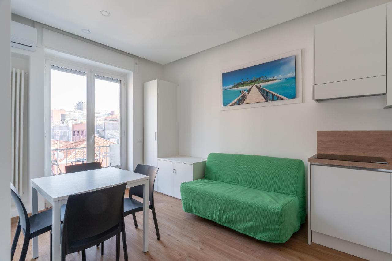 Cimiano Suite 21, New Apartment Милан Экстерьер фото